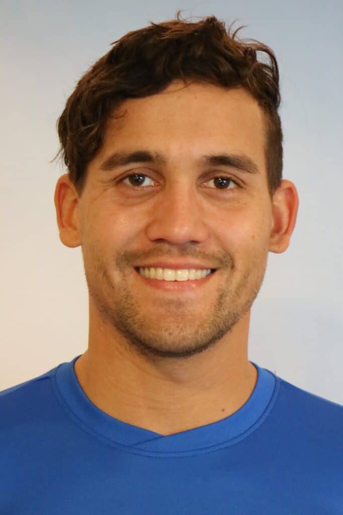 Karim pasfoto-min2